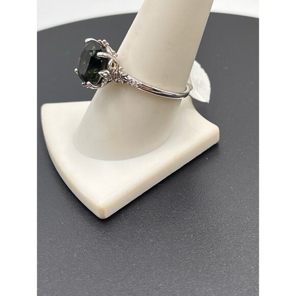 FJ Fragrant Jewels Sterling Silver
Collectors Wicked Fairy Green Ring 9.25 New - Picture 3 of 7